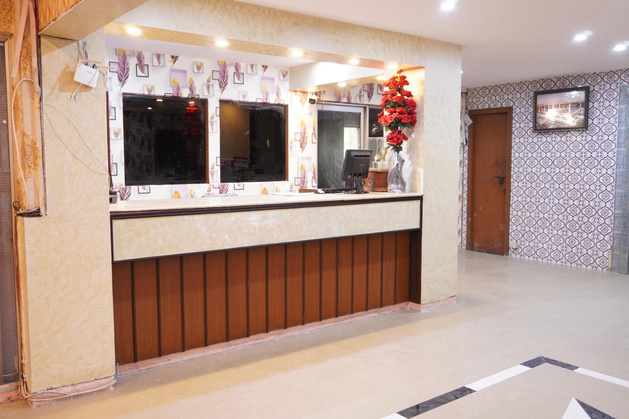 לאהור National Hotel מראה חיצוני תמונה