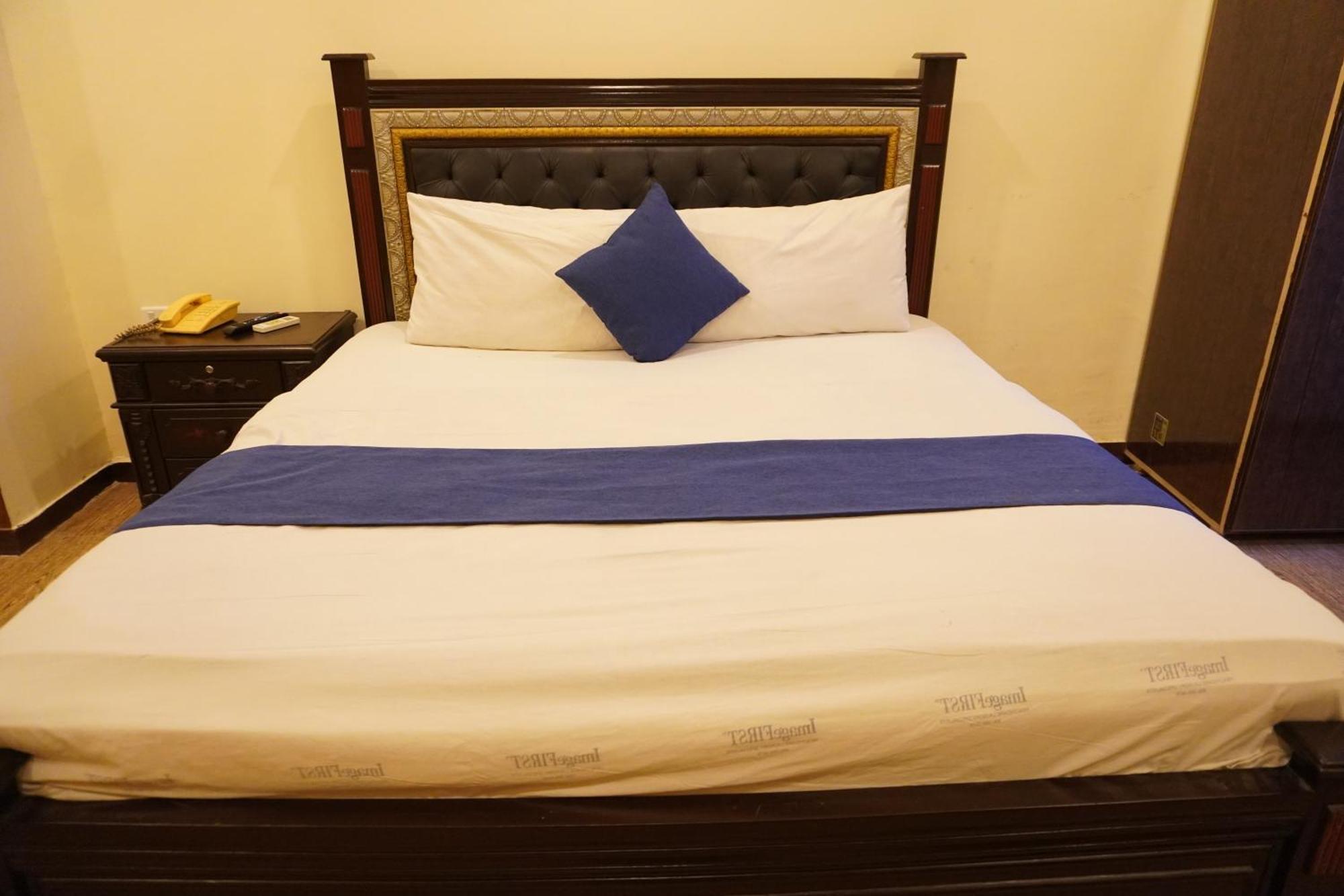 לאהור National Hotel מראה חיצוני תמונה