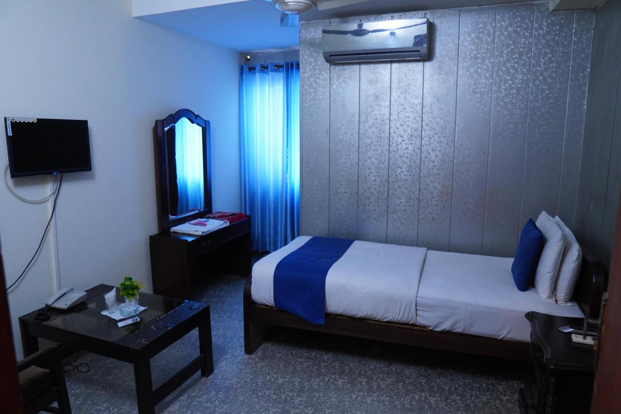 לאהור National Hotel מראה חיצוני תמונה